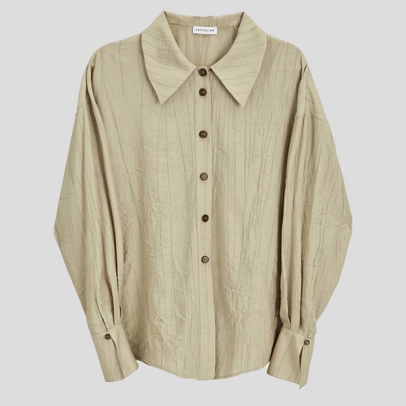 Crimped textured shirt and pants from Lattelier - Picture 2 of 16